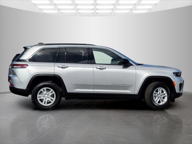 new 2025 Jeep Grand Cherokee car, priced at $41,625
