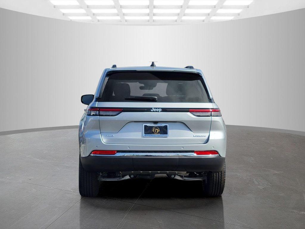 new 2025 Jeep Grand Cherokee car, priced at $37,950