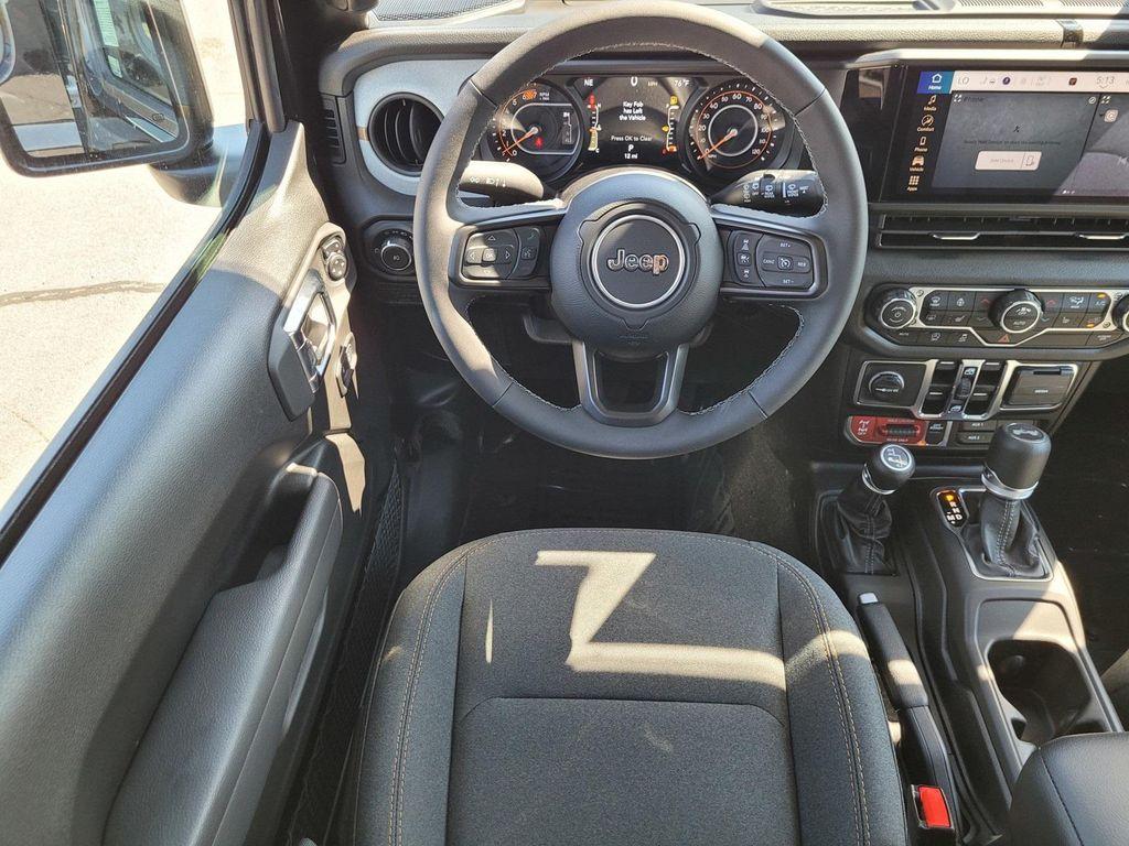 new 2025 Jeep Wrangler car, priced at $53,425