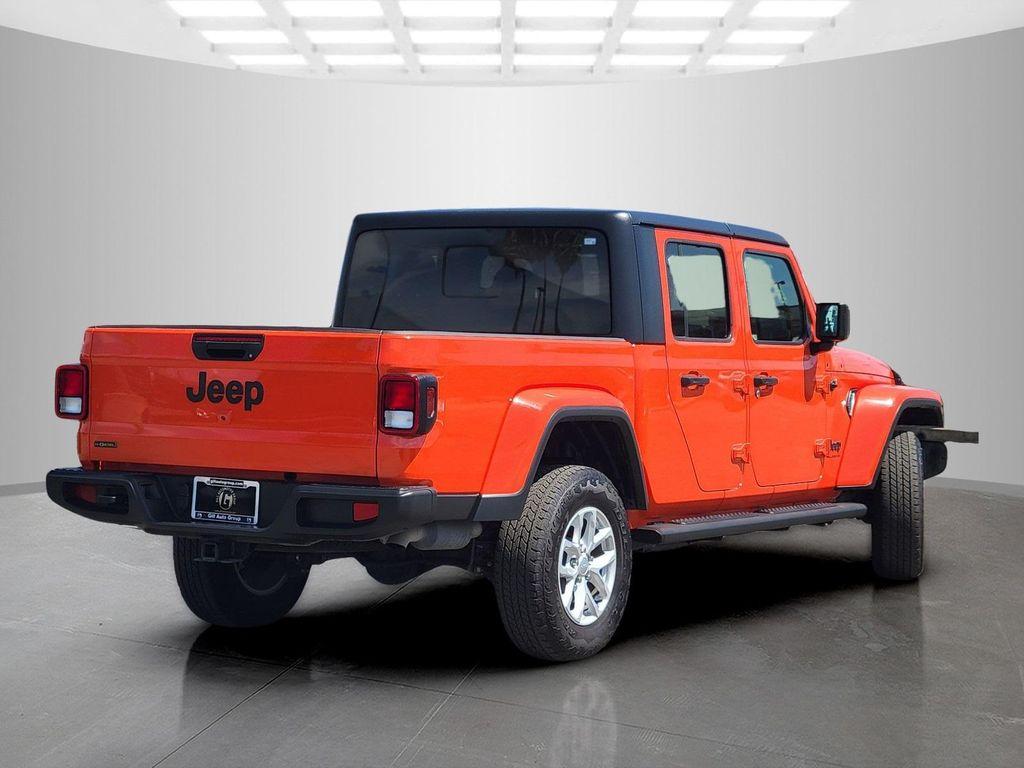 used 2023 Jeep Gladiator car, priced at $38,192