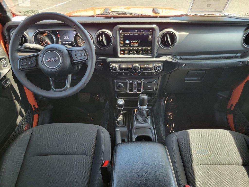 used 2023 Jeep Gladiator car, priced at $38,192