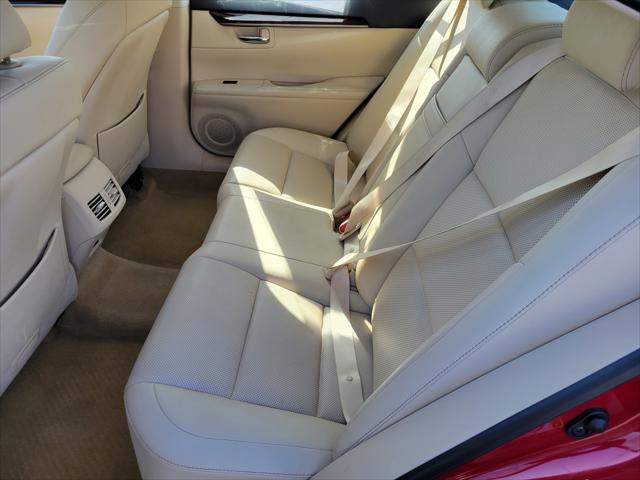 used 2014 Lexus ES 350 car, priced at $19,290