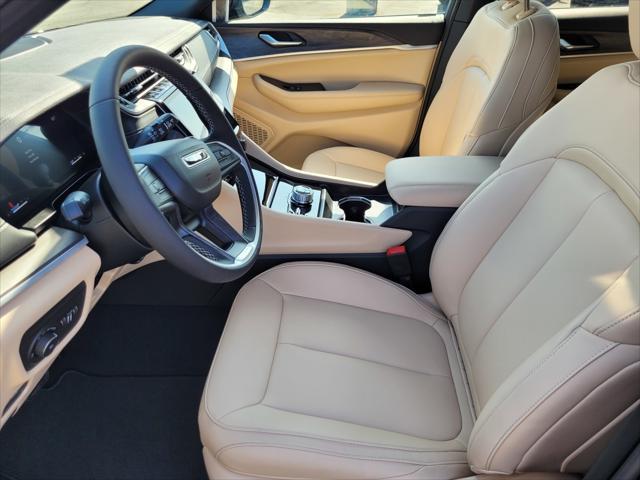 new 2025 Jeep Grand Cherokee car, priced at $53,730
