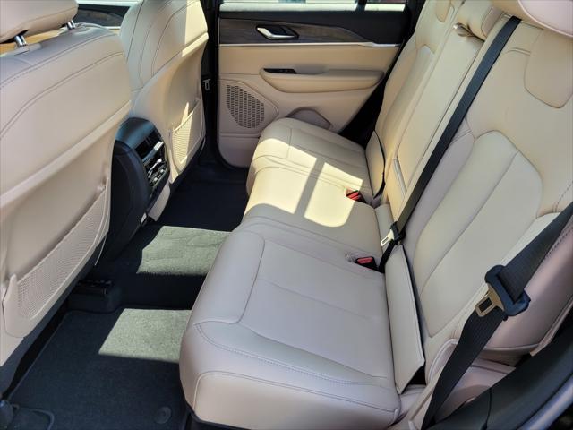 new 2025 Jeep Grand Cherokee car, priced at $53,730