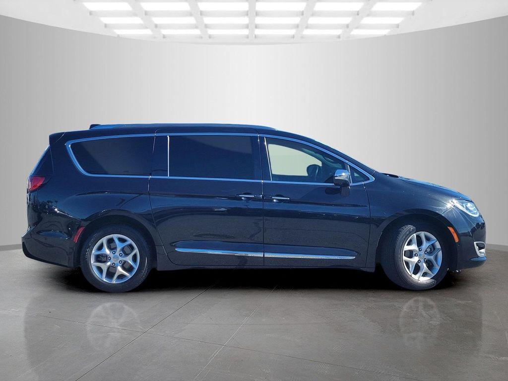 used 2020 Chrysler Pacifica car, priced at $23,600