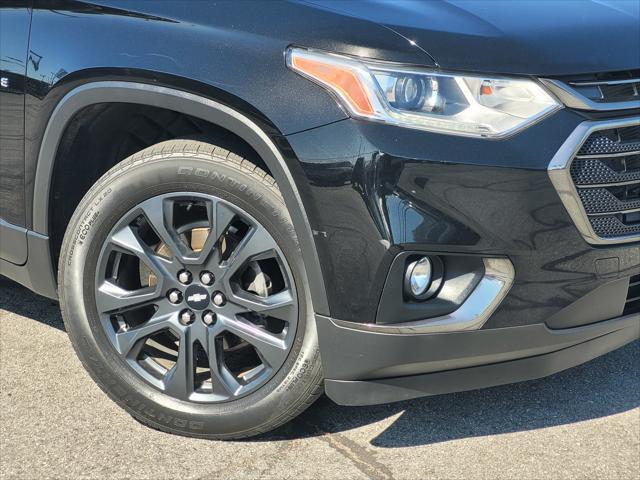 used 2020 Chevrolet Traverse car, priced at $27,222