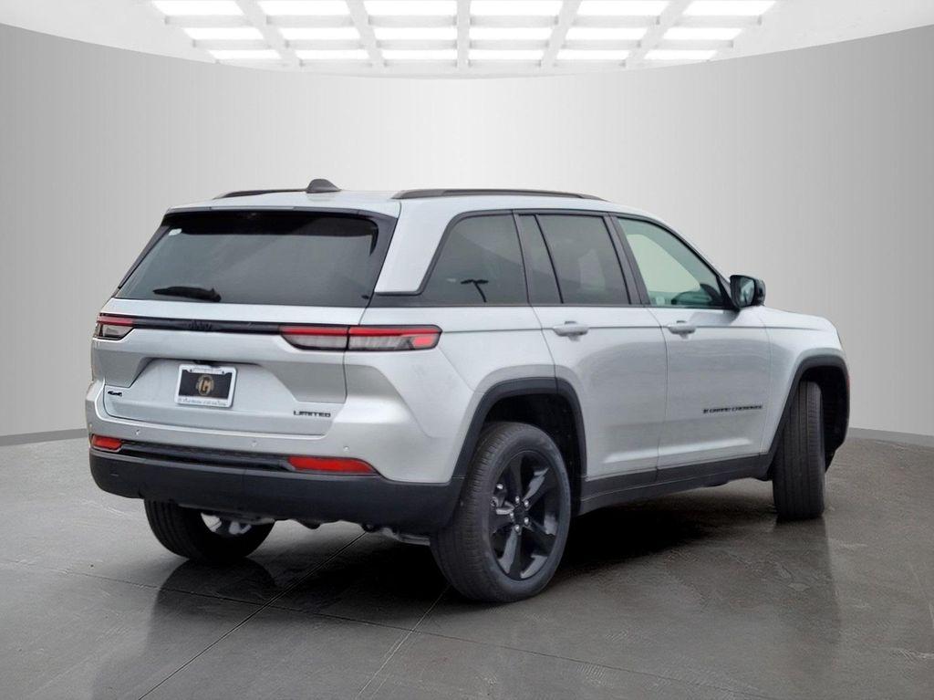 new 2025 Jeep Grand Cherokee car, priced at $53,210