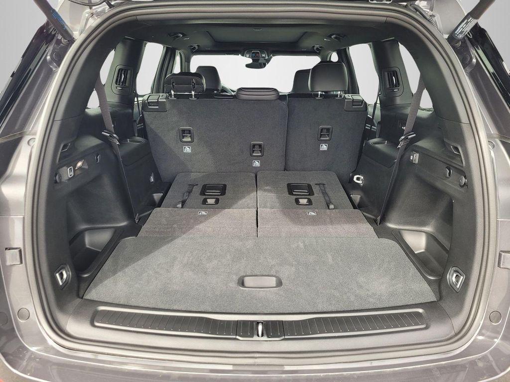 new 2025 Jeep Grand Cherokee L car, priced at $57,005