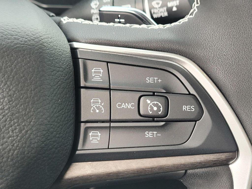 new 2025 Jeep Grand Cherokee L car, priced at $57,005