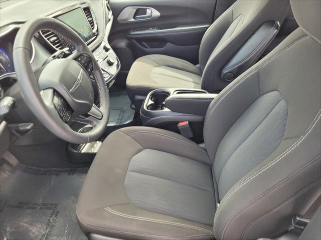 used 2022 Chrysler Pacifica car, priced at $27,792