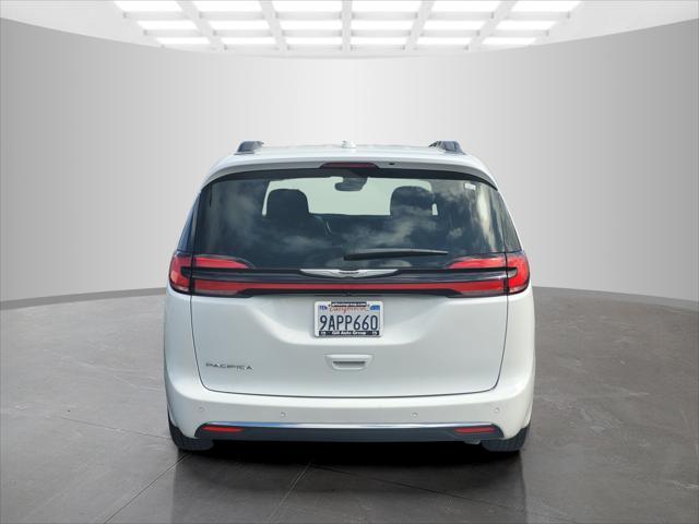 used 2022 Chrysler Pacifica car, priced at $27,792