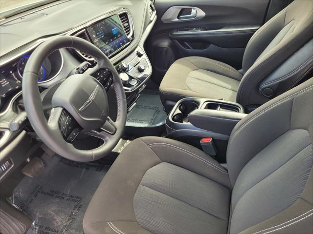 used 2022 Chrysler Pacifica car, priced at $27,792