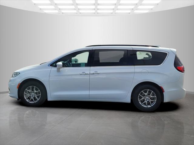 used 2022 Chrysler Pacifica car, priced at $27,792