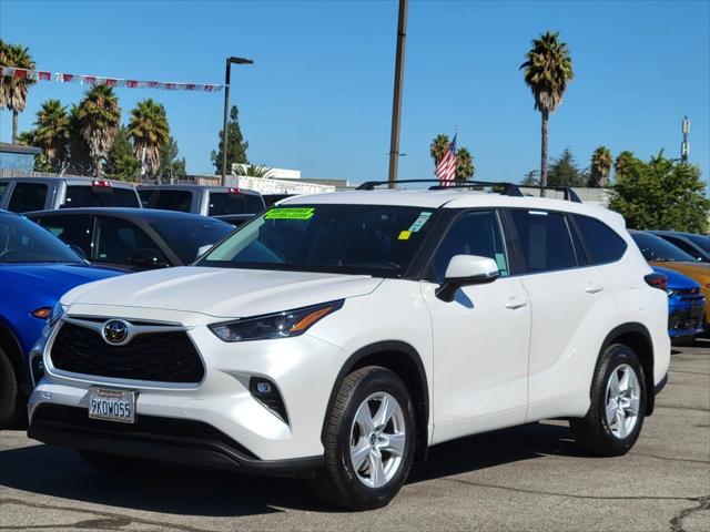 used 2024 Toyota Highlander car, priced at $39,994