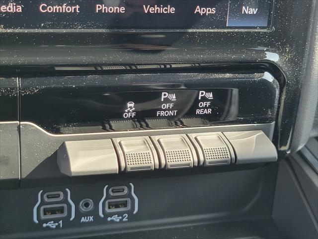new 2025 Ram 1500 car, priced at $64,080