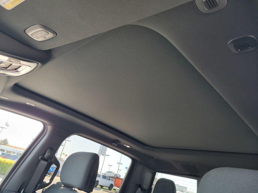 new 2025 Ram 1500 car, priced at $52,950