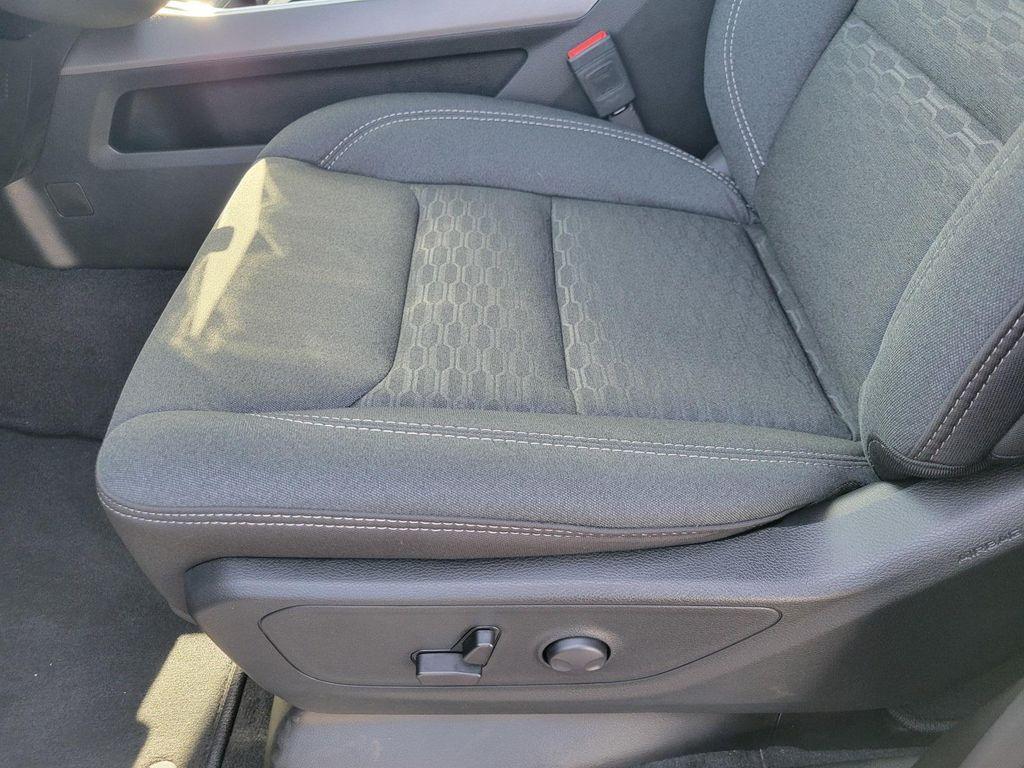 new 2025 Ram 1500 car, priced at $52,950