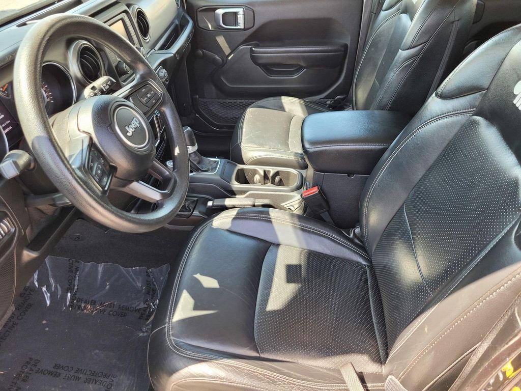 used 2021 Jeep Wrangler Unlimited car, priced at $27,813
