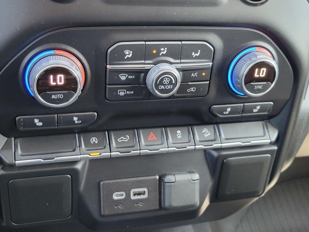 used 2022 Chevrolet Silverado 1500 car, priced at $40,897