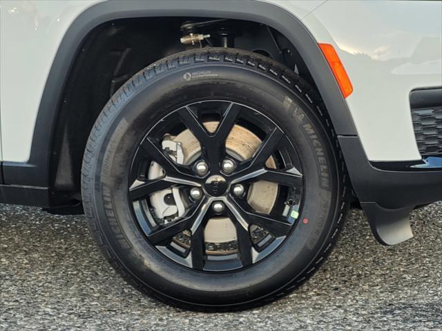 new 2025 Jeep Grand Cherokee L car, priced at $38,793