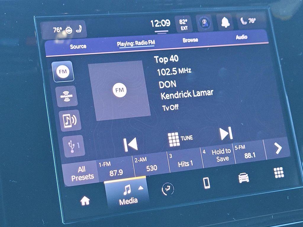 new 2025 Jeep Grand Cherokee car, priced at $40,745