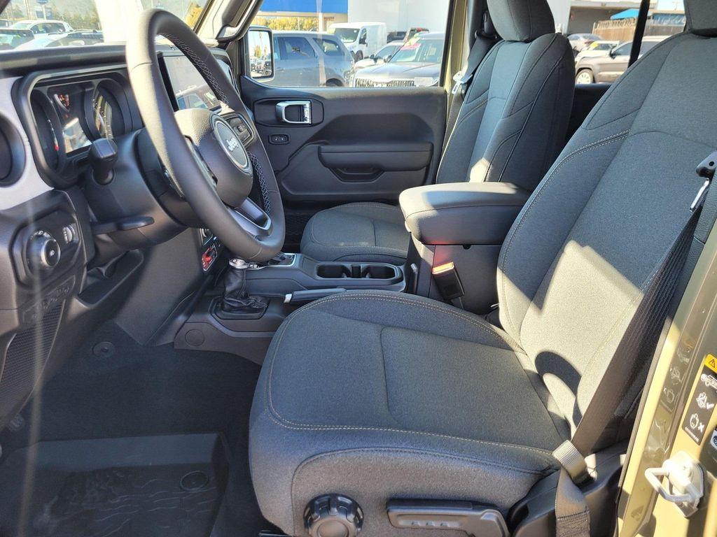 new 2026 Jeep Wrangler car, priced at $48,995