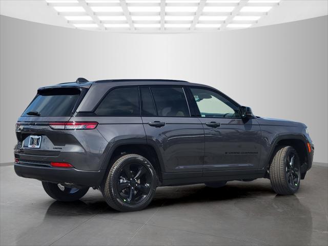 new 2025 Jeep Grand Cherokee car, priced at $53,730