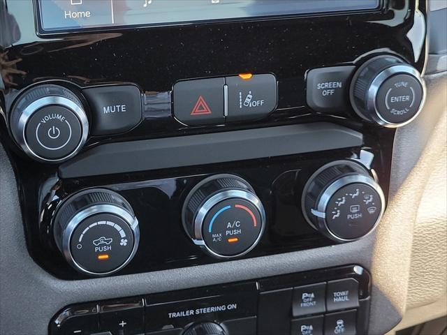 new 2025 Ram 1500 car, priced at $42,413