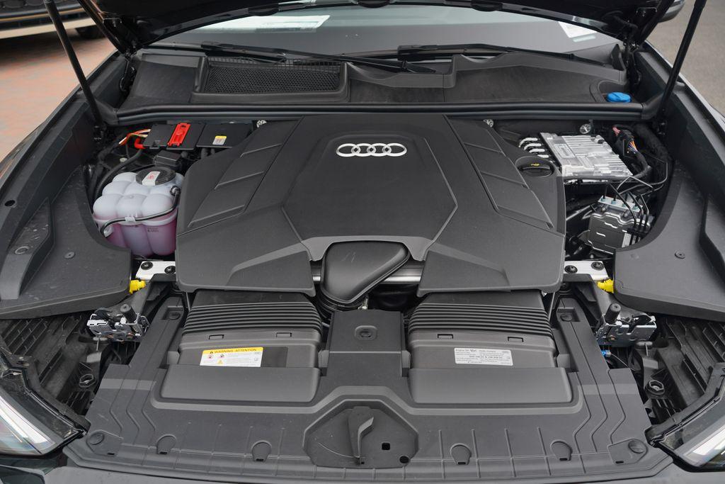 new 2025 Audi Q8 car, priced at $84,175