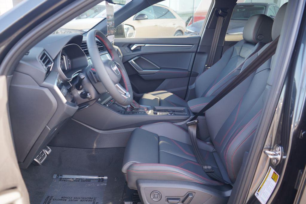 new 2025 Audi Q3 car, priced at $47,995