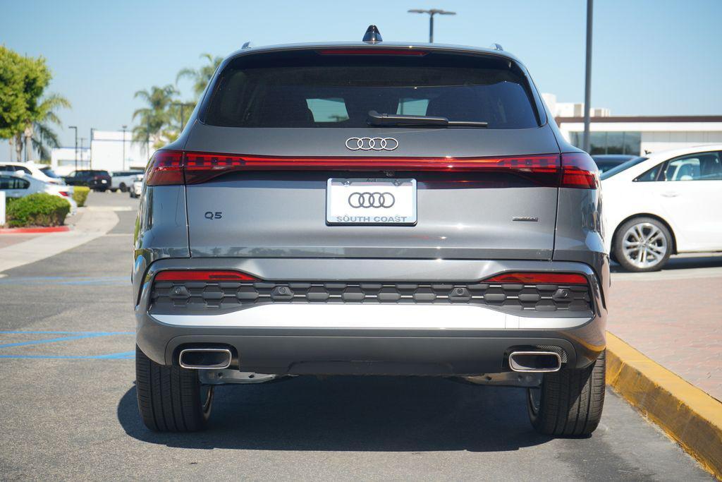 new 2025 Audi Q5 car, priced at $59,685