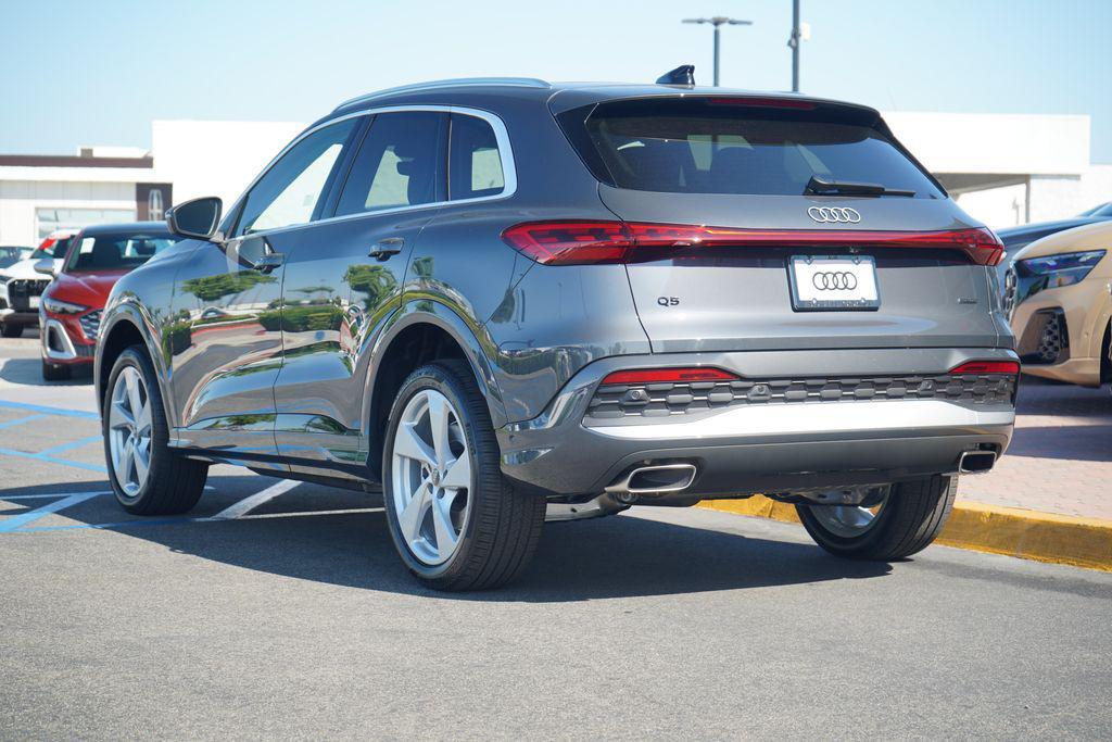 new 2025 Audi Q5 car, priced at $59,685