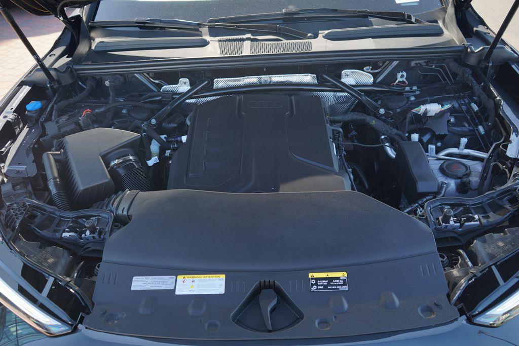 new 2025 Audi Q5 car, priced at $59,685