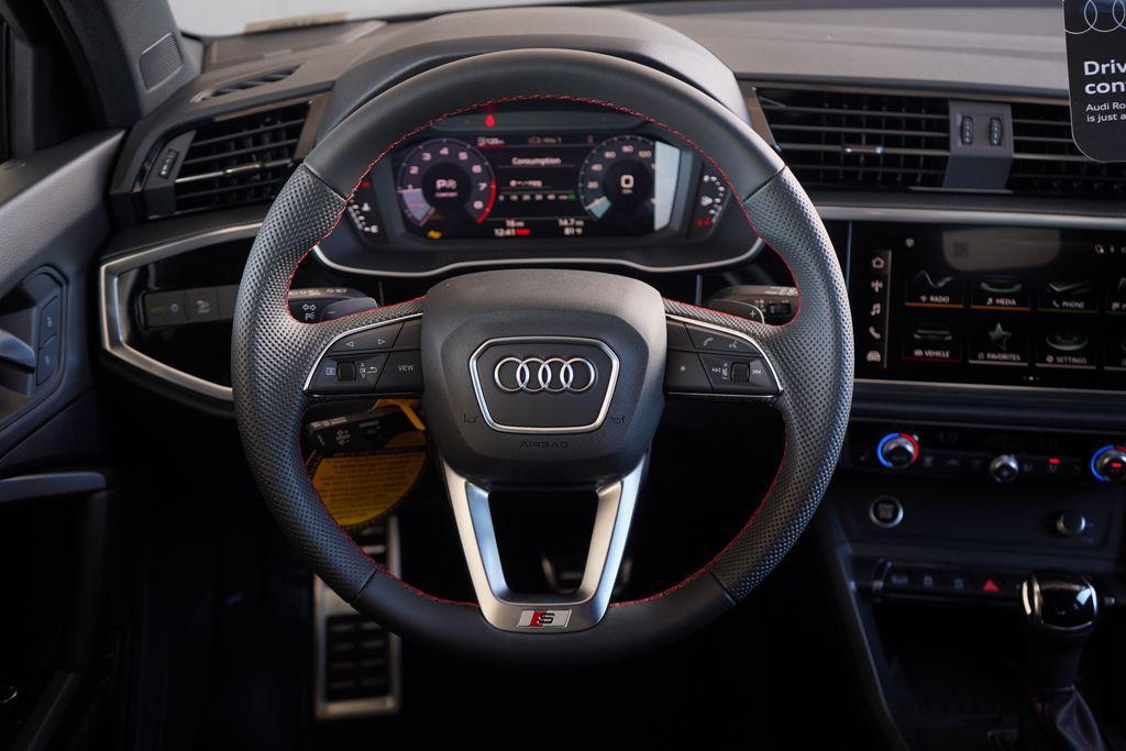 new 2025 Audi Q3 car, priced at $47,685