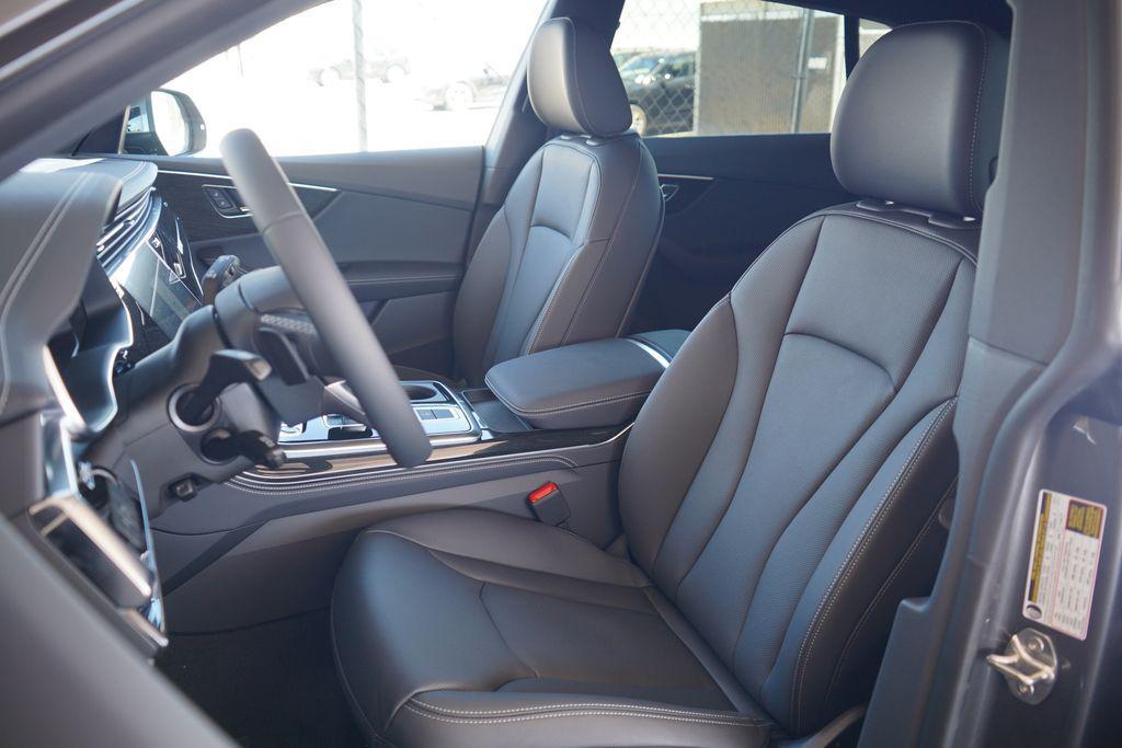 new 2025 Audi Q8 car, priced at $84,375