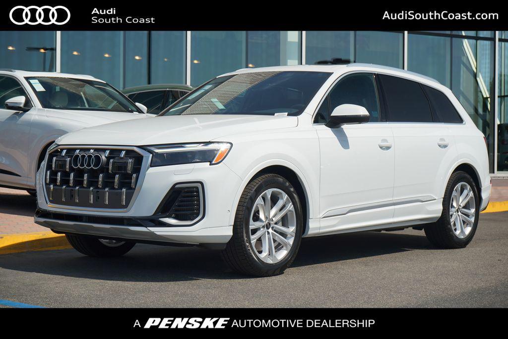 new 2026 Audi Q7 car, priced at $77,005