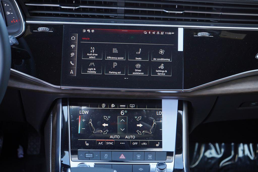 new 2025 Audi Q7 car, priced at $75,820