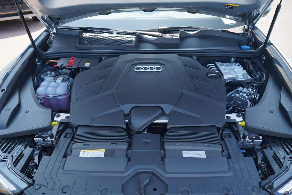 new 2025 Audi Q8 car, priced at $84,925