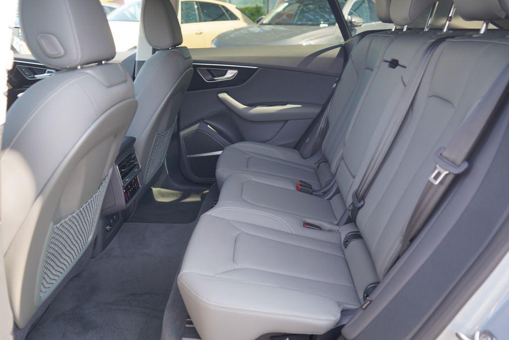 new 2025 Audi Q8 car, priced at $84,925