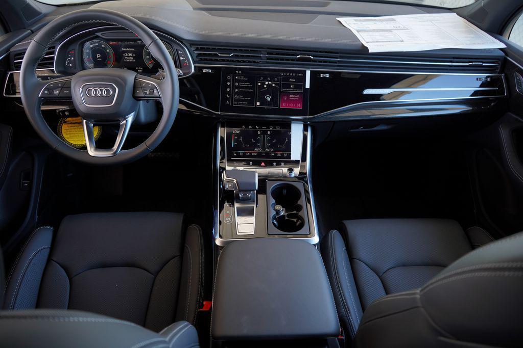 new 2025 Audi Q7 car, priced at $84,410