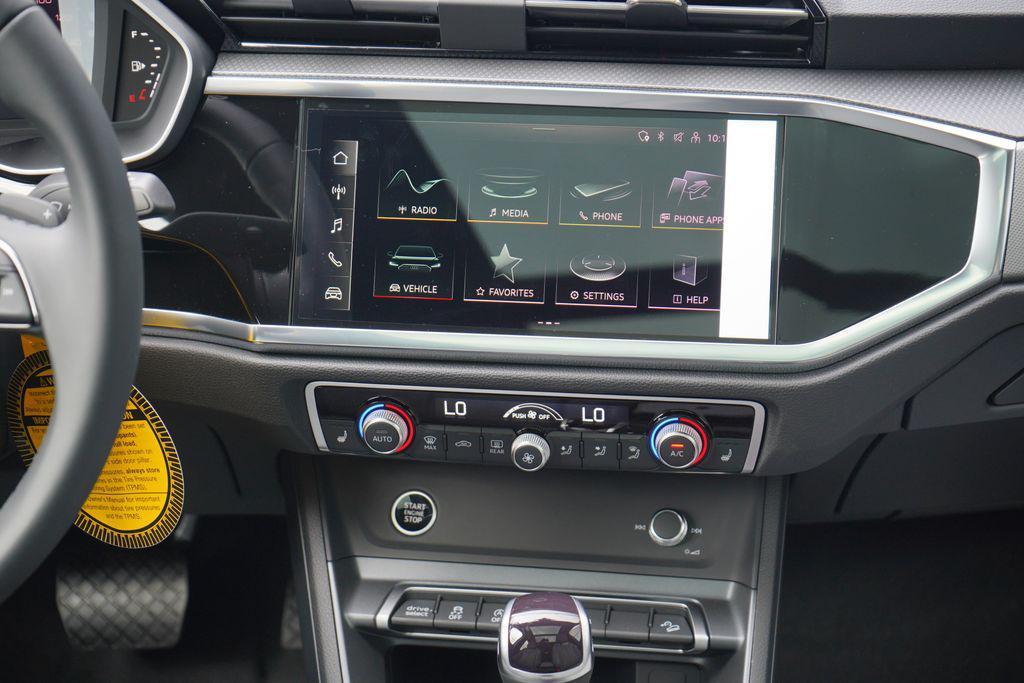 new 2025 Audi Q3 car, priced at $45,975