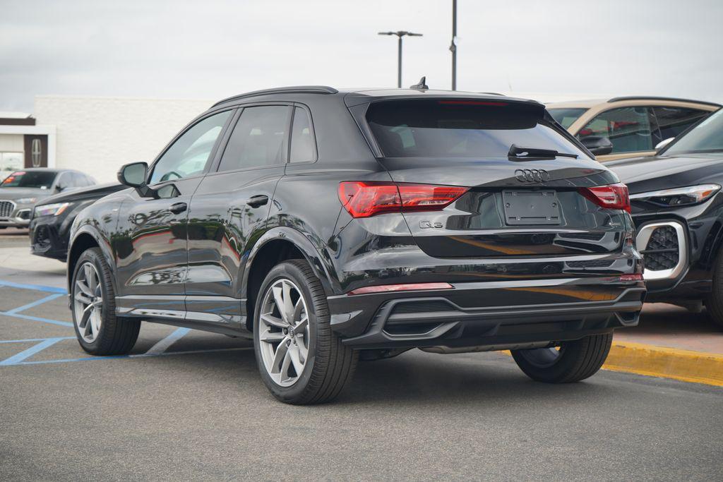 new 2025 Audi Q3 car, priced at $45,975