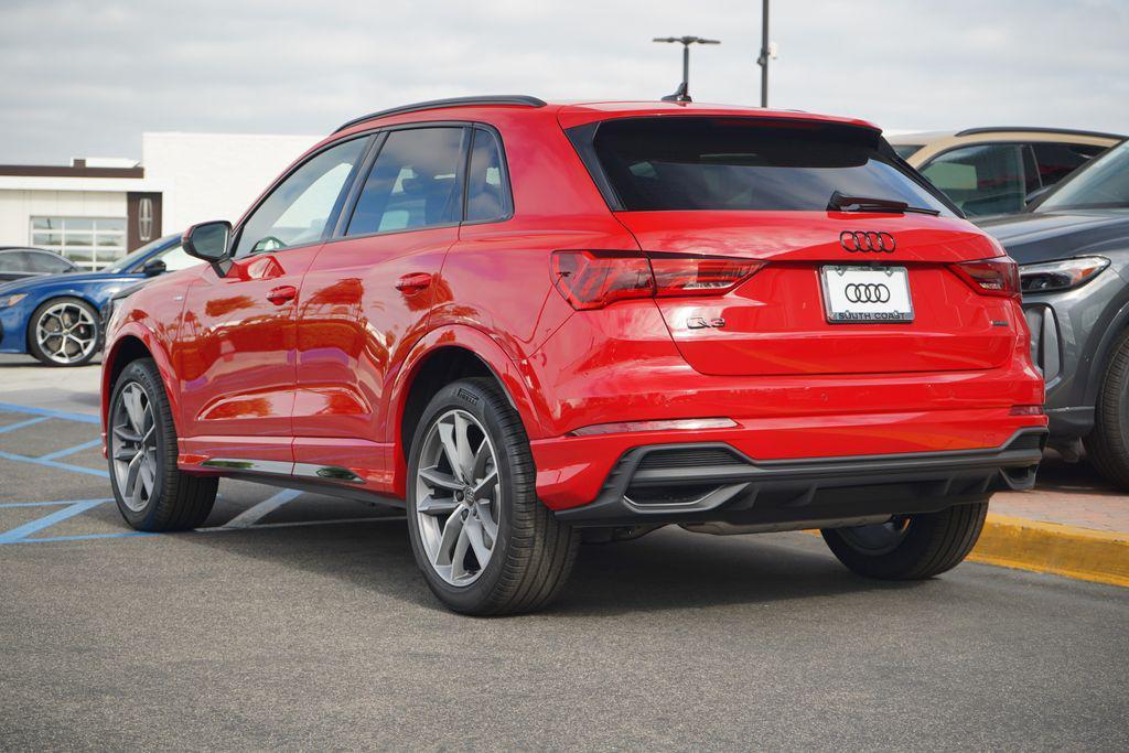 new 2025 Audi Q3 car, priced at $45,785