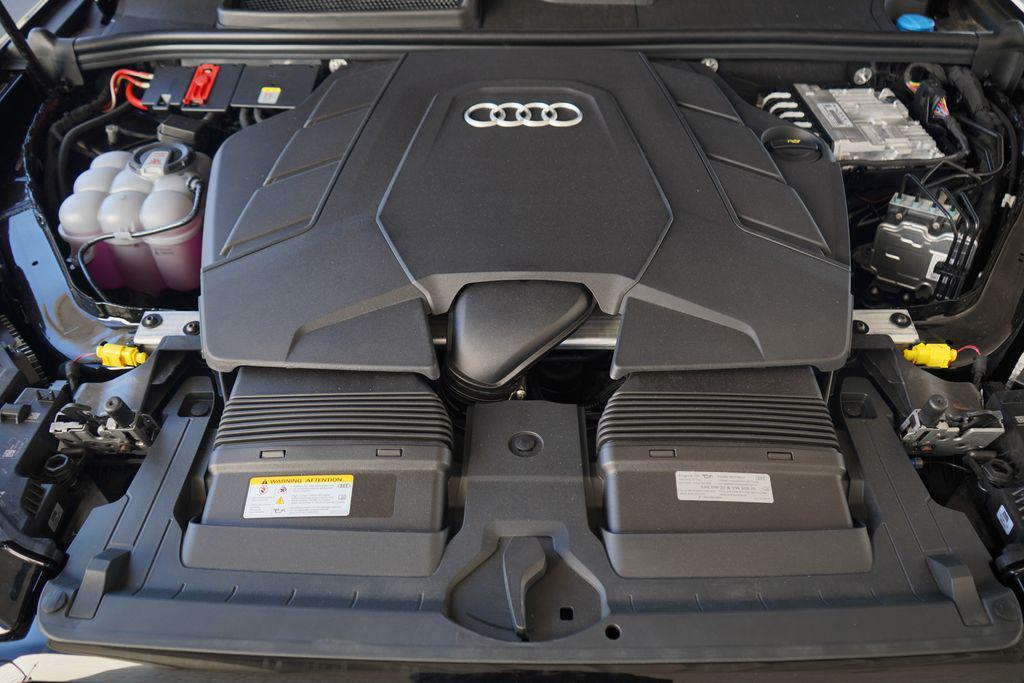 new 2026 Audi Q7 car, priced at $78,220