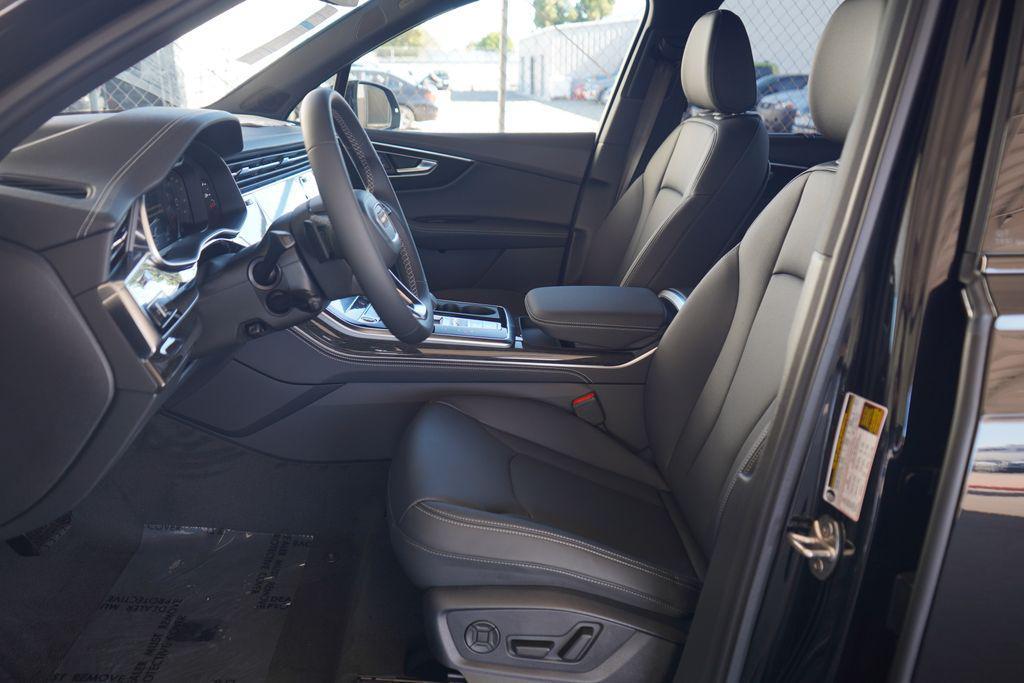 new 2026 Audi Q7 car, priced at $78,220