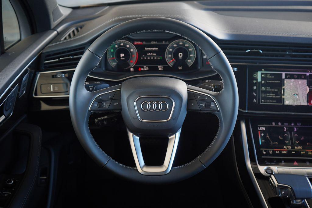 new 2026 Audi Q7 car, priced at $78,220
