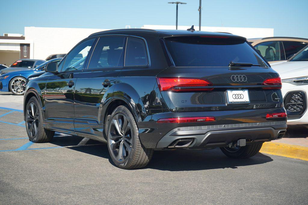 new 2026 Audi Q7 car, priced at $78,220