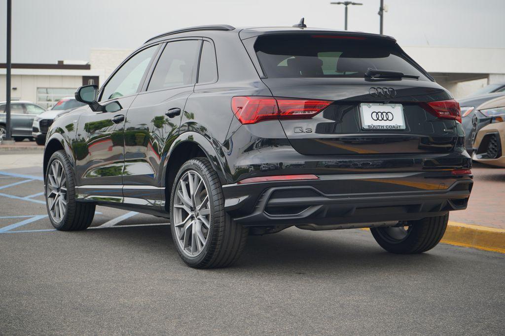new 2025 Audi Q3 car, priced at $47,905