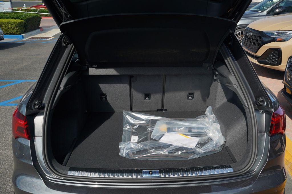 new 2025 Audi Q3 car, priced at $48,785