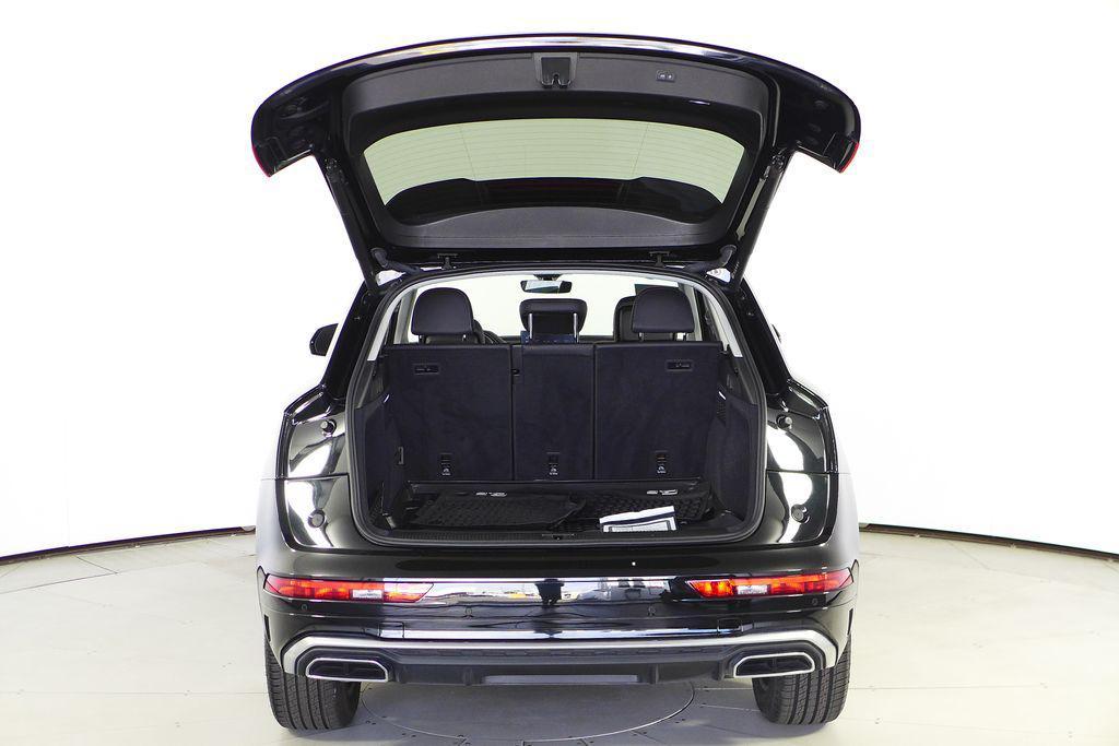used 2023 Audi Q5 car, priced at $28,888